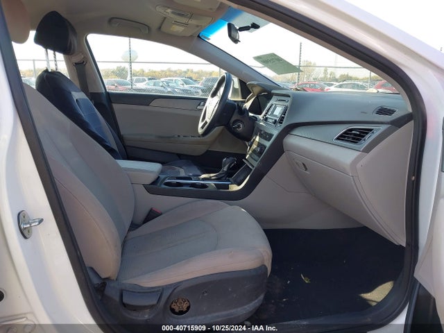 Hyundai SONATA SE 2015 5NPE24AF1FH200780 Image 5