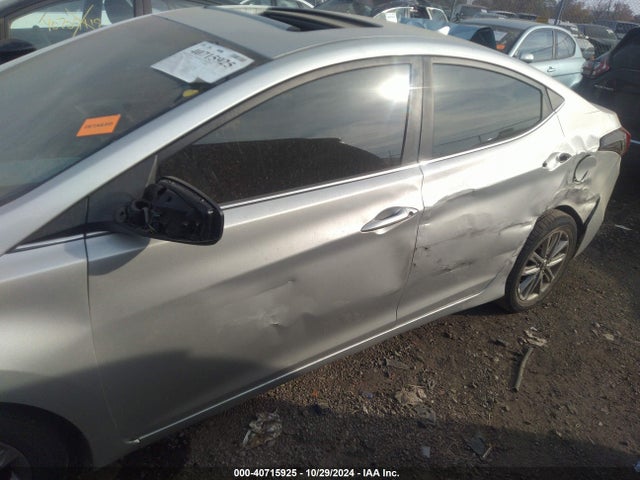Hyundai ELANTRA SE 2015 5NPDH4AE2FH621845 Image 14