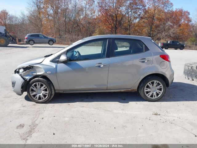 JM1DE1KZ8E0177696 Mazda Mazda2 Sport