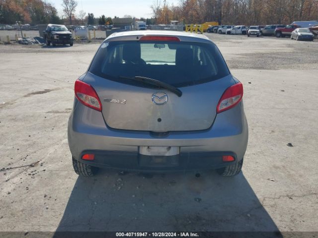 JM1DE1KZ8E0177696 Mazda Mazda2 Sport