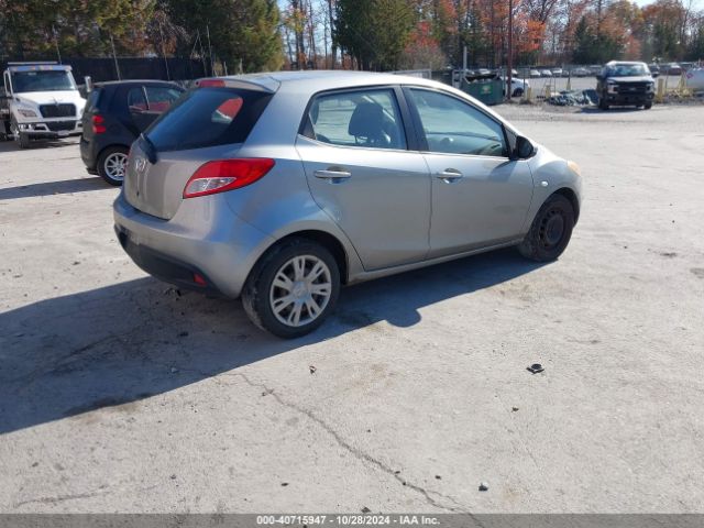 JM1DE1KZ8E0177696 Mazda Mazda2 Sport