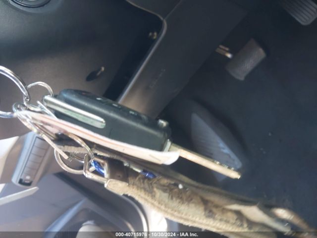 5YFEPMAEXMP170493 Toyota COROLLA LE