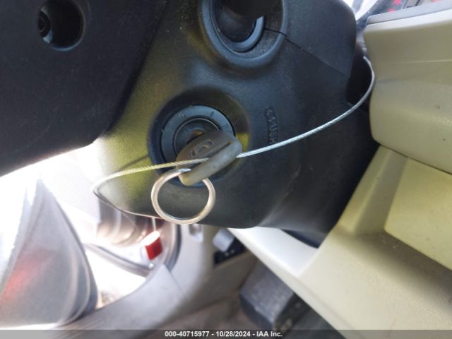 5FNYF4H24EB017066 Honda PILOT LX