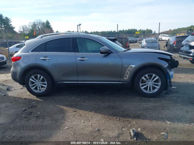 JN8CS1MW1HM415736 Infiniti QX70