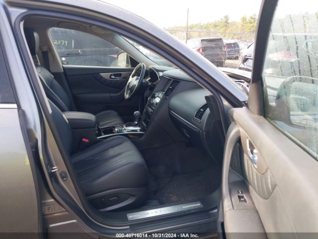 JN8CS1MW1HM415736 Infiniti QX70