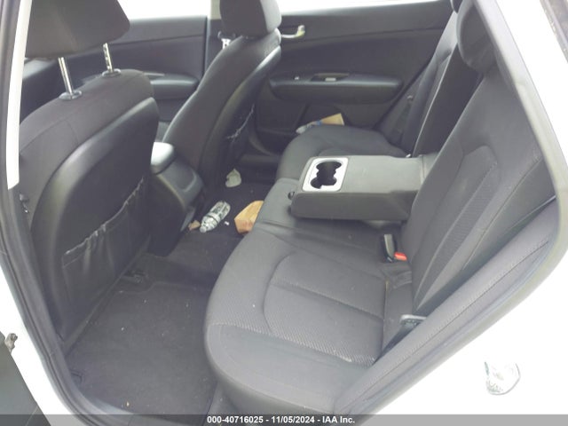 KIA Optima Lx 2018 5XXGT4L35JG211195 Image 8