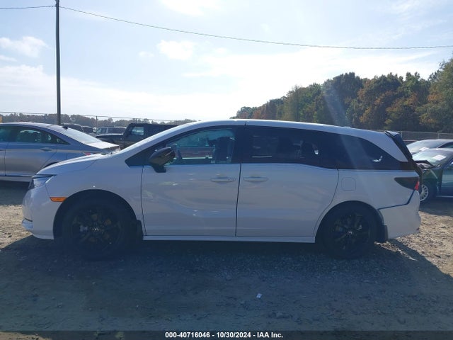 5FNRL6H70PB050945 Honda Odyssey Sport