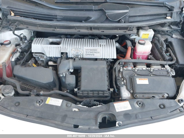 Toyota Prius Two 2015 JTDKN3DU6F0478117 Image 10
