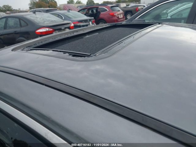 JN1EV7KK2NM600147 Infiniti Q60 Luxe
