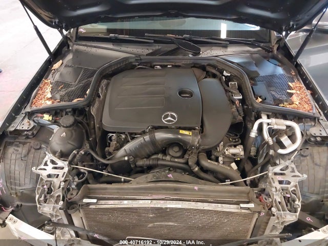 55SWF8DB6KU301975 Mercedes-Benz C 300