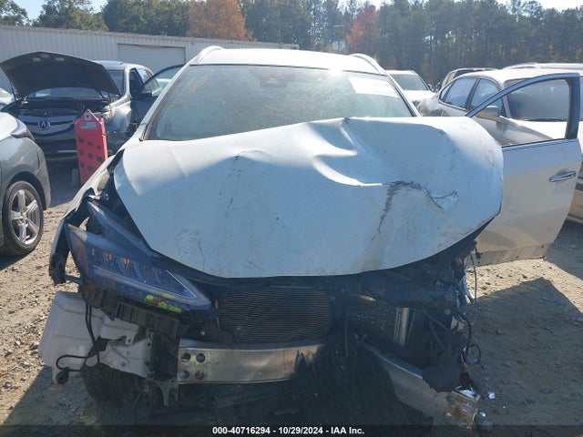 5N1AZ2CJ9MC137822 Nissan Murano Sl Fwd