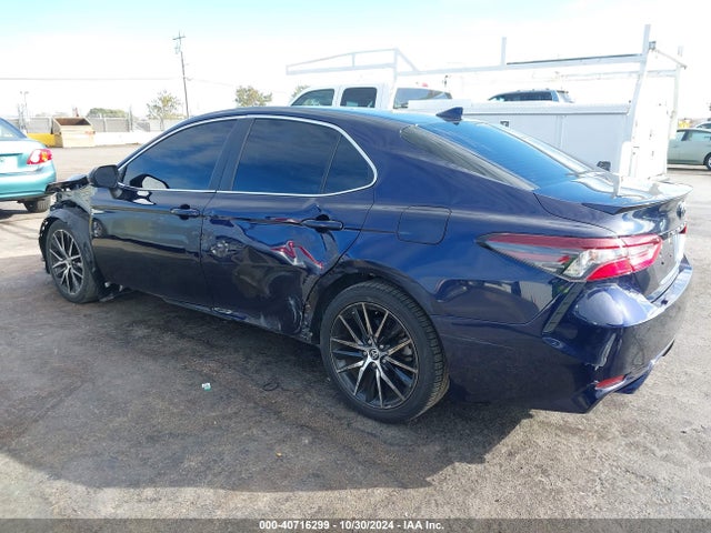 Toyota CAMRY SE 2021 4T1G11AK6MU490455 Image 3