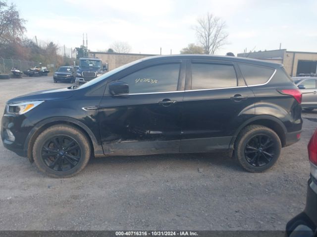 Ford ESCAPE SE 2019 1FMCU9GD8KUA72473 Image 14
