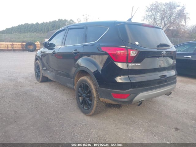 Ford ESCAPE SE 2019 1FMCU9GD8KUA72473 Image 3