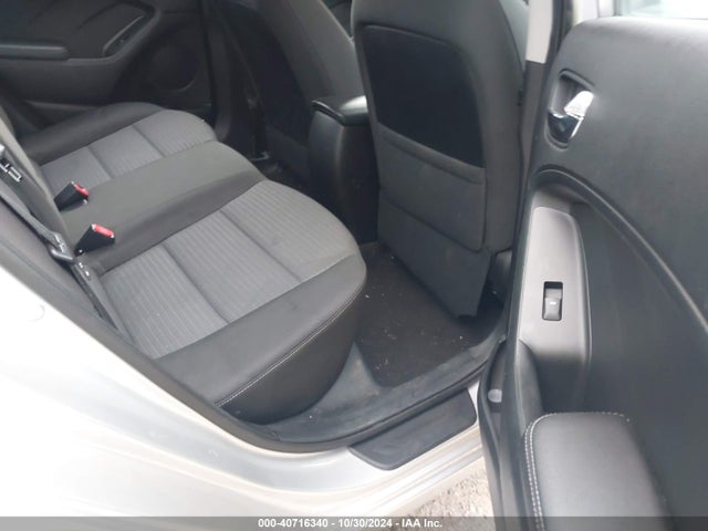 KIA FORTE LX 2015 KNAFX4A64F5259860 Image 8