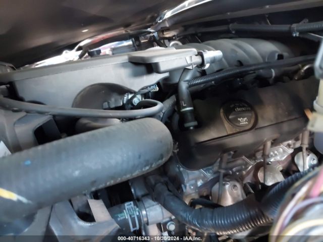 1GNSCBKC3KR366480 Chevrolet Tahoe Lt