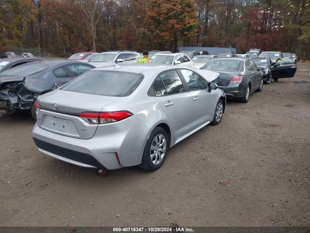 Toyota COROLLA LE 2022 5YFEPMAEXNP333483 Image 4
