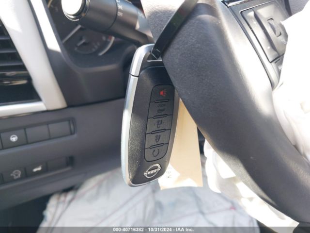 JN8BT3CB6PW490213 Nissan Rogue Sl Intelligent Awd