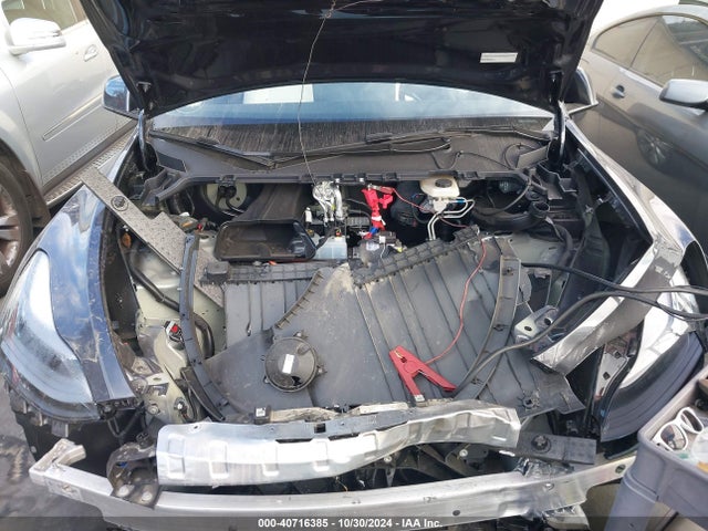 2024 TESLA MODEL Y 7SAYGDEE8RA231477 Photo 9