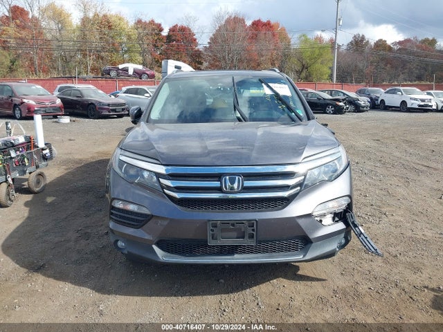 Honda Pilot Touring 2018 5FNYF6H91JB026214 Image 12