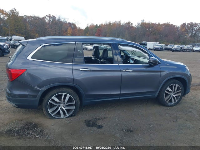 Honda Pilot Touring 2018 5FNYF6H91JB026214 Image 13