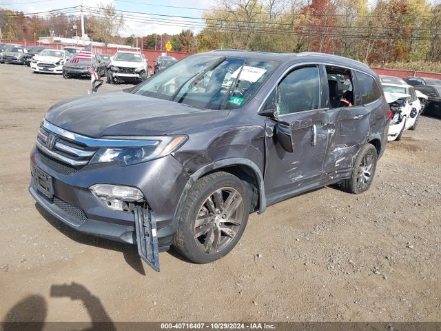 Honda Pilot Touring 2018 5FNYF6H91JB026214 Image 2