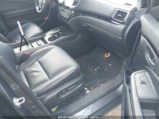 Honda Pilot Touring 2018 5FNYF6H91JB026214 Image 5