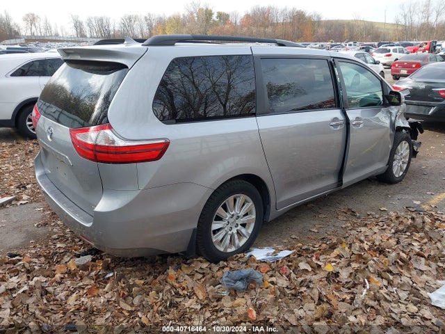 5TDDK3DC4FS096996 Toyota Sienna Limited Premium 7 Passenger
