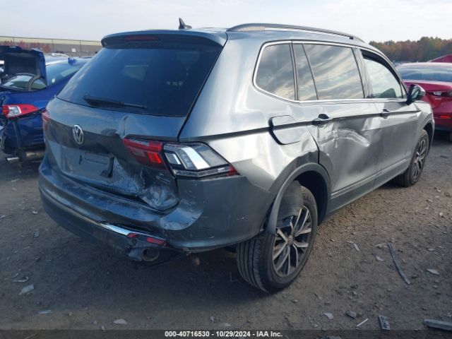 3VV2B7AX6LM179557 Volkswagen Tiguan 2.0t Se/2.0t Se R-line Black/2.0t Sel
