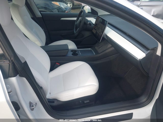 2021 TESLA MODEL 3 5YJ3E1EB6MF061231 Photo 4