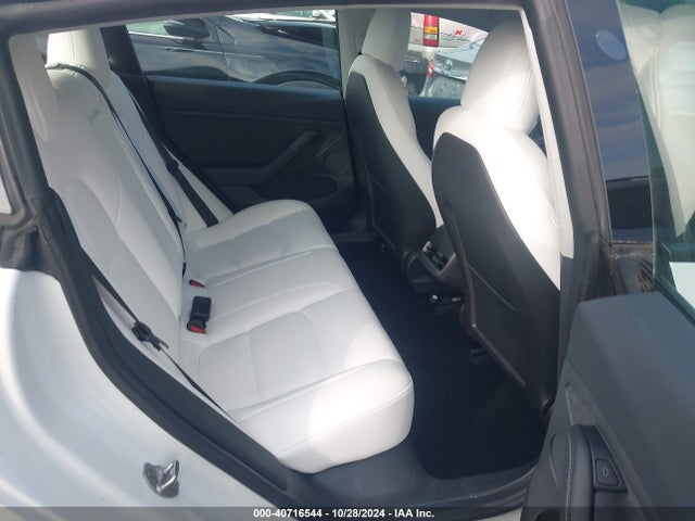 2021 TESLA MODEL 3 5YJ3E1EB6MF061231 Photo 7