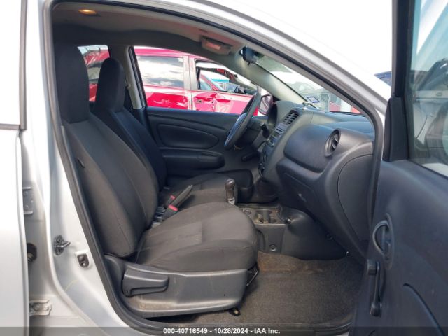3N1CN7AP5HL828811 Nissan Versa 1.6 S