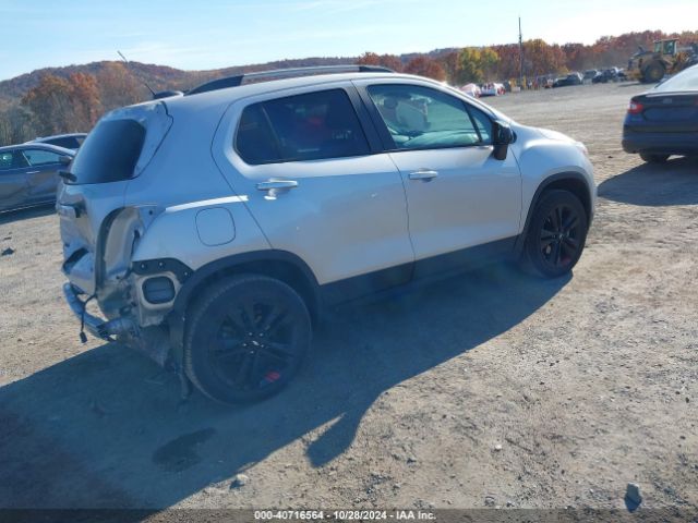 KL7CJPSM4NB543864 Chevrolet Trax Awd Lt
