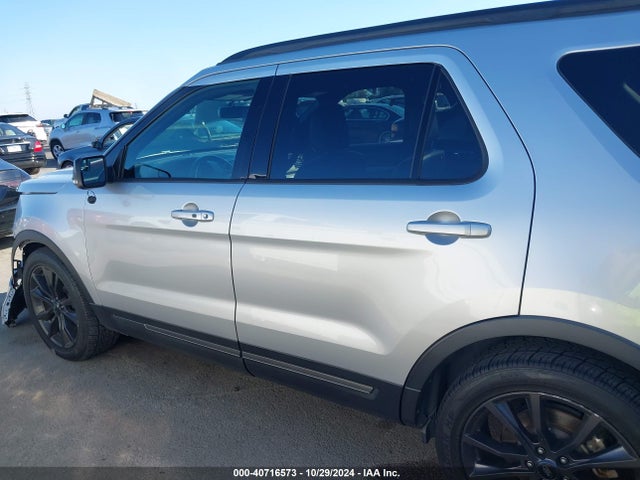 Ford EXPLORER XLT 2018 1FM5K7D89JGC93894 Image 15