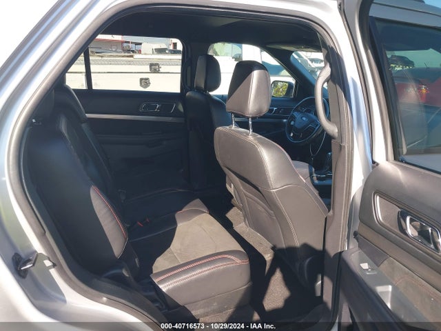 Ford EXPLORER XLT 2018 1FM5K7D89JGC93894 Image 8