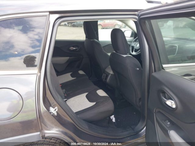 1C4PJMCB9EW183502 Jeep Cherokee Latitude