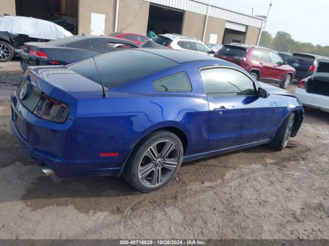 1ZVBP8AM5E5203087 Ford Mustang V6