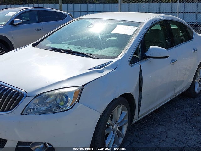 1G4PS5SKXF4165085 Buick Verano Leather Group