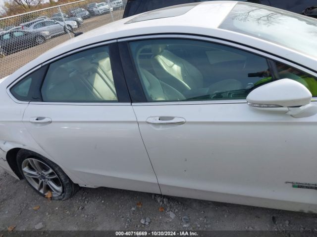 3FA6P0SU5GR164043 Ford Fusion Energi Titanium