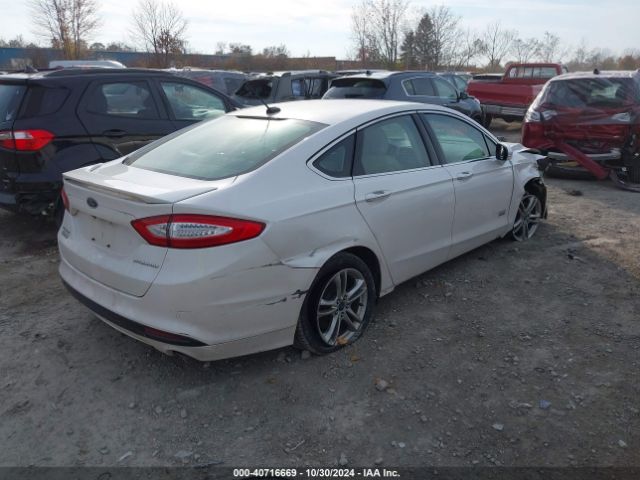 3FA6P0SU5GR164043 Ford Fusion Energi Titanium