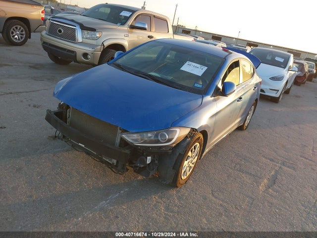 Hyundai ELANTRA SE 2017 5NPD74LF2HH078489 Image 2