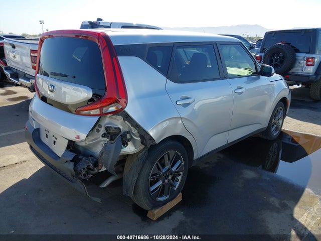 KIA SOUL S 2021 KNDJ23AU6M7795974 Image 4