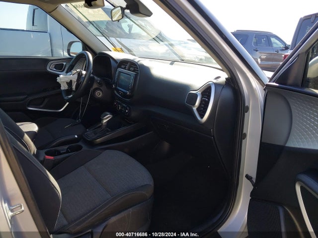 KIA SOUL S 2021 KNDJ23AU6M7795974 Image 5