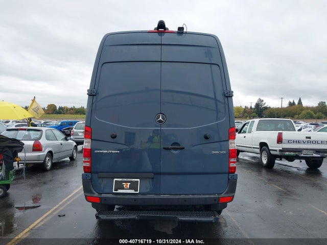 WD3PE7CD4JP634177 Mercedes-Benz Sprinter 2500 Standard Roof V6