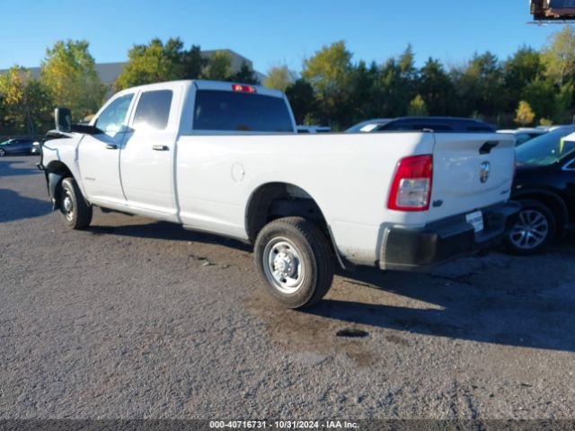 3C6UR5HJ4NG155081 RAM 2500 Tradesman  4x4 8' Box