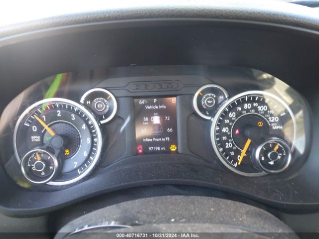 3C6UR5HJ4NG155081 RAM 2500 Tradesman  4x4 8' Box