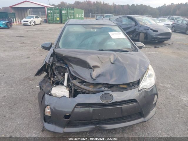 JTDKDTB34E1078613 Toyota Prius C Two