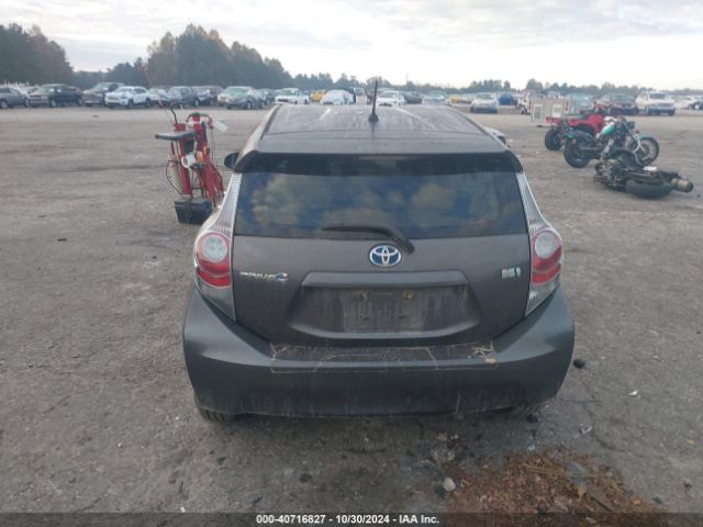 JTDKDTB34E1078613 Toyota Prius C Two