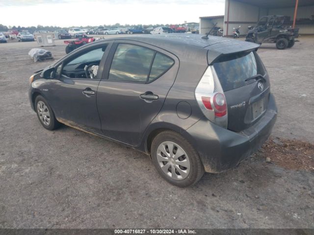 JTDKDTB34E1078613 Toyota Prius C Two