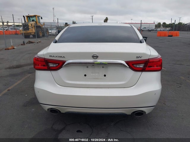 Nissan MAXIMA SV 2018 1N4AA6AP7JC398281 Image 16